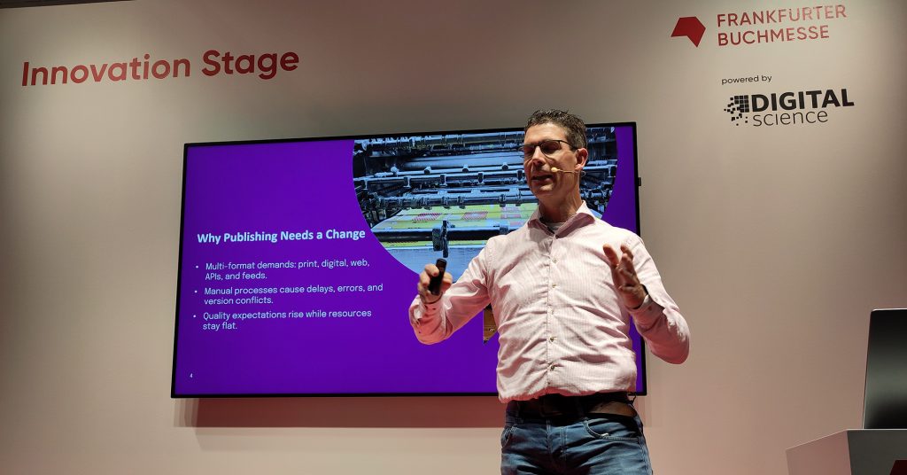 Maarten van Vulpen presenting at the Innovation stage at the Frankfurter Buchmesse 2025